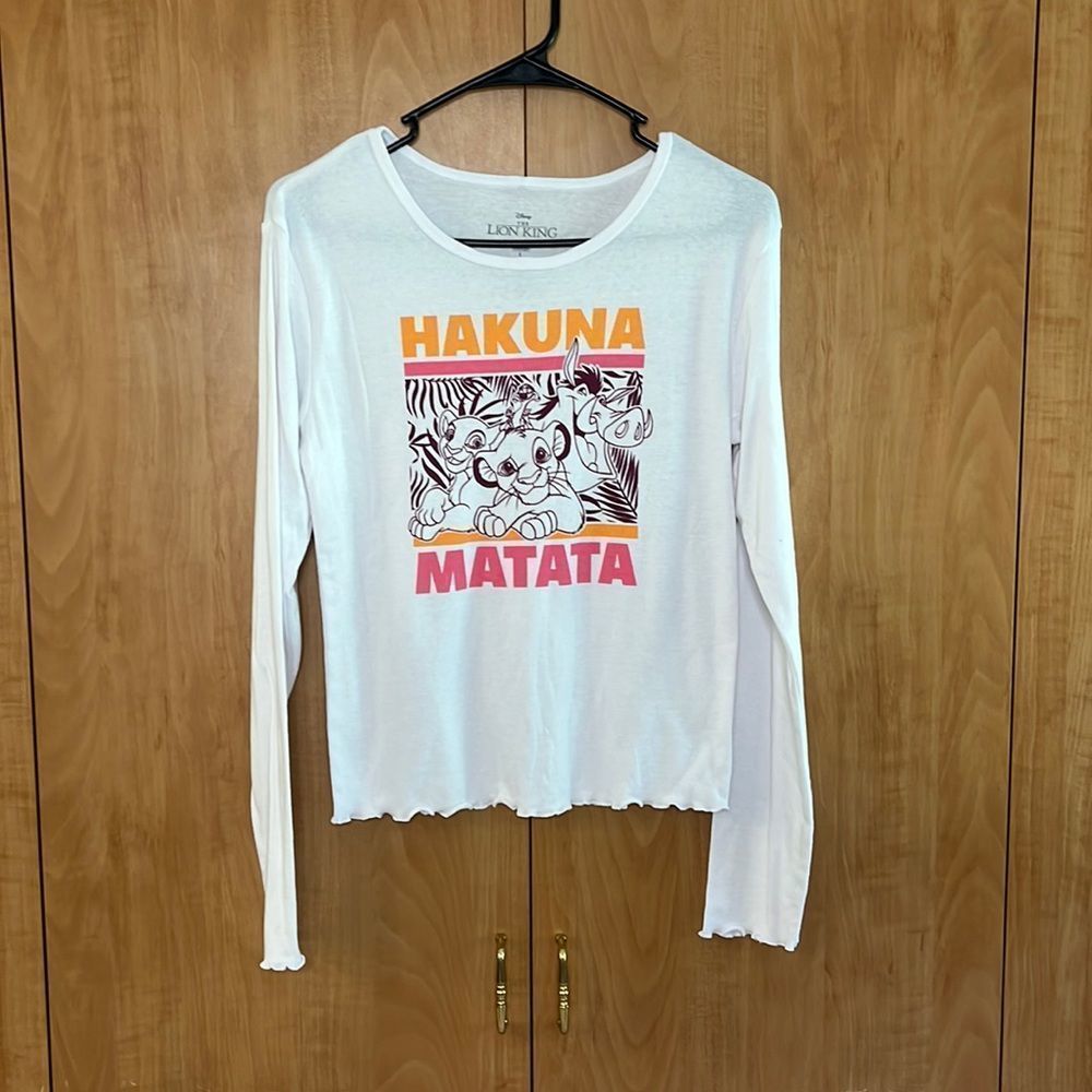 Disney Lion King long sleeve white shirt with Hakuna Matata. Juniors size Large
